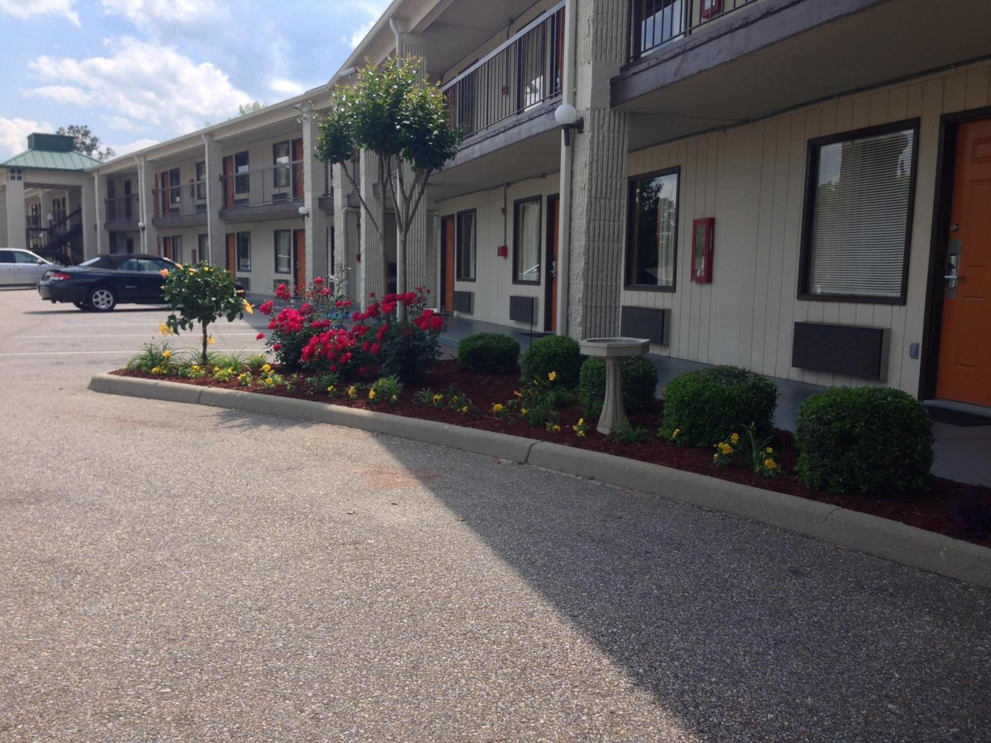 Hotel Baymont By Wyndham Troy Exterior foto